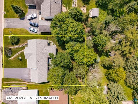 Tiny photo for 231 Chambersburg Dr, Duluth, MN 55811 (MLS # 6126619)