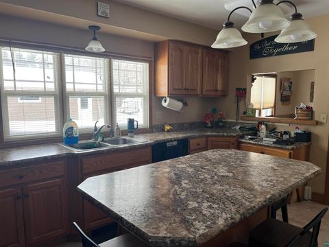 Tiny photo for 27 S 5th St W St, Aurora, MN 55705 (MLS # 6124256)