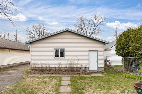 Tiny photo for 4223 W 5th St, Duluth, MN 55807 (MLS # 6125031)