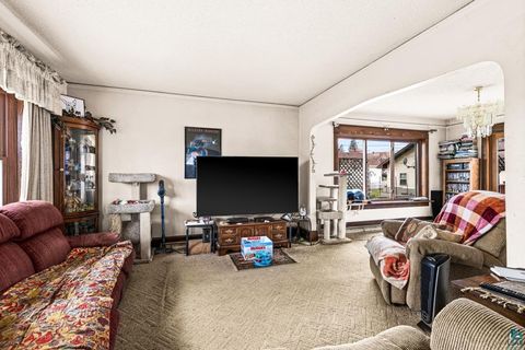 Tiny photo for 4223 W 5th St, Duluth, MN 55807 (MLS # 6125031)