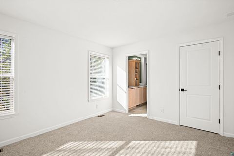 Tiny photo for 1914 E 1st St, Duluth, MN 55812 (MLS # 6123757)