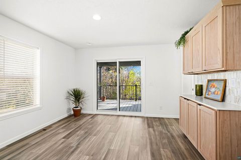 Tiny photo for 1914 E 1st St, Duluth, MN 55812 (MLS # 6123757)