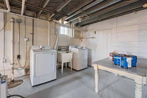 Tiny photo for 4612 W 7th St, Duluth, MN 55807 (MLS # 6127534)