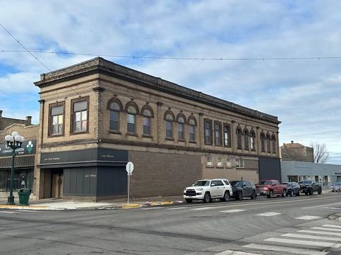 Photo of 301 Chestnut St, Virginia, MN 55792 (MLS # 6122935)