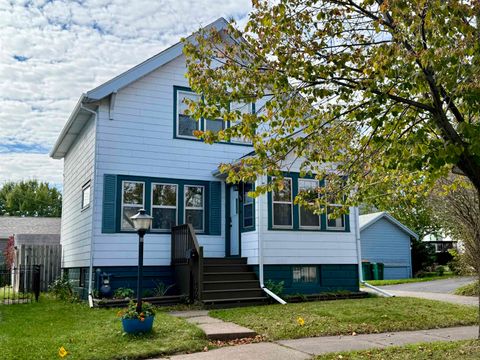 Tiny photo for 513 N 47th Ave W Ave, Duluth, MN 55807 (MLS # 6122360)