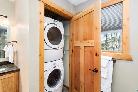 Tiny photo for 878 Old North Shore Rd, Two Harbors, MN 55616 (MLS # 6125205)