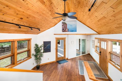 Tiny photo for 878 Old North Shore Rd, Two Harbors, MN 55616 (MLS # 6125205)