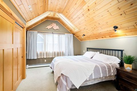 Tiny photo for 878 Old North Shore Rd, Two Harbors, MN 55616 (MLS # 6125205)
