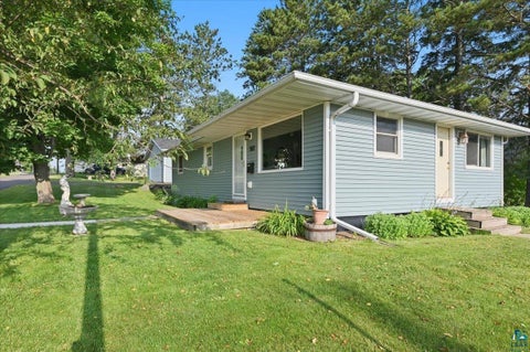 Photo of 507 2nd St, Proctor, MN 55810 (MLS # 6126866)