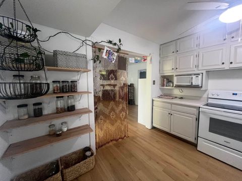 Tiny photo for 204 W Faribault St, Duluth, MN 55803 (MLS # 6123588)