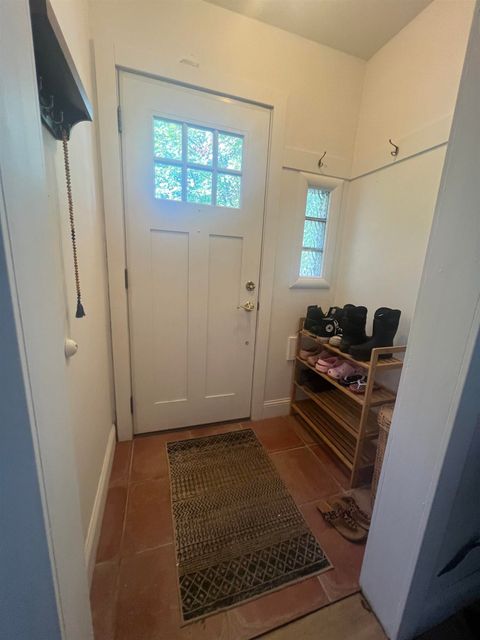 Tiny photo for 204 W Faribault St, Duluth, MN 55803 (MLS # 6123588)