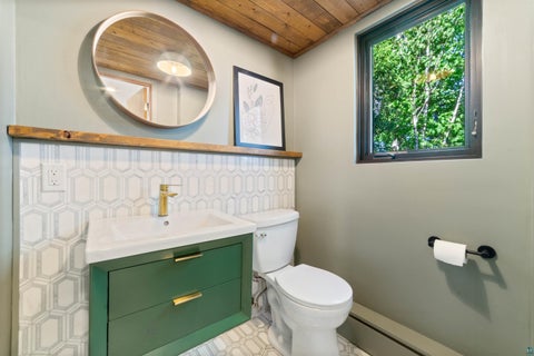 Tiny photo for 1510 Woodbury Ln, Duluth, MN 55803 (MLS # 6126896)