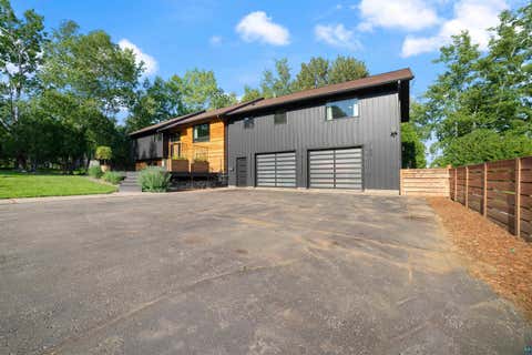 Tiny photo for 1510 Woodbury Ln, Duluth, MN 55803 (MLS # 6126896)