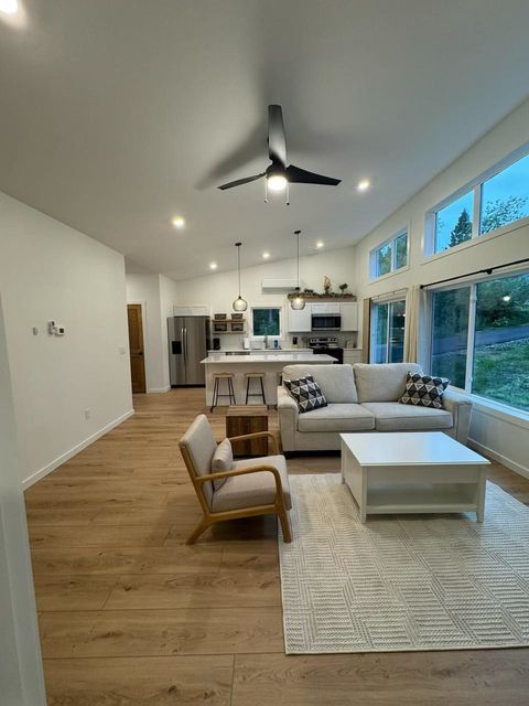 Tiny photo for 14 W Linden St, Duluth, MN 55811 (MLS # 6123025)