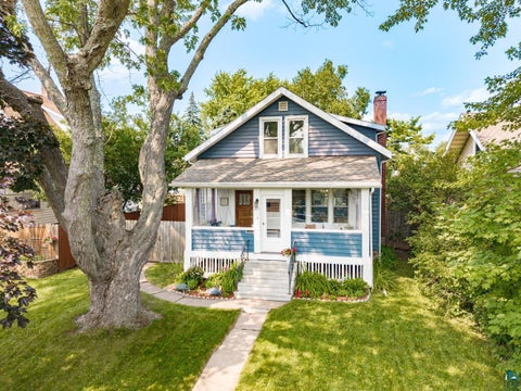 Photo of 4511 Cooke St, Duluth, MN 55804 (MLS # 6127319)