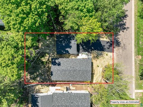 Tiny photo for 306 W Palm St, Duluth, MN 55811 (MLS # 6125922)