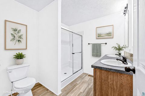 Tiny photo for 306 W Palm St, Duluth, MN 55811 (MLS # 6125922)