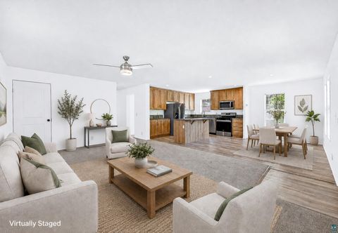 Tiny photo for 306 W Palm St, Duluth, MN 55811 (MLS # 6125922)