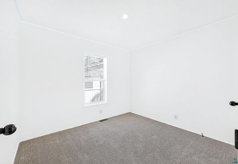 Tiny photo for 306 W Palm St, Duluth, MN 55811 (MLS # 6125922)