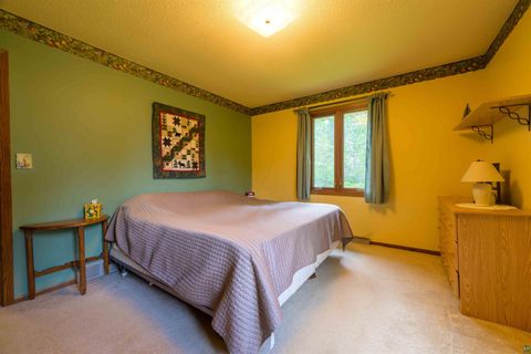 Tiny photo for 827 Almac Dr, Proctor, MN 55810 (MLS # 6126205)