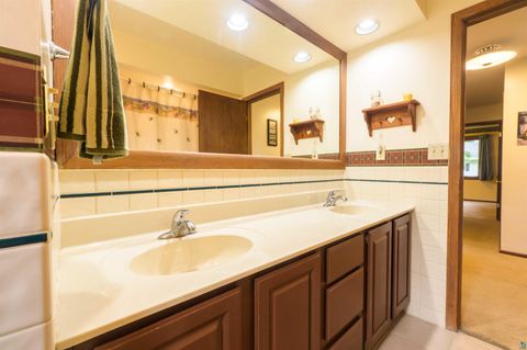 Tiny photo for 827 Almac Dr, Proctor, MN 55810 (MLS # 6126205)