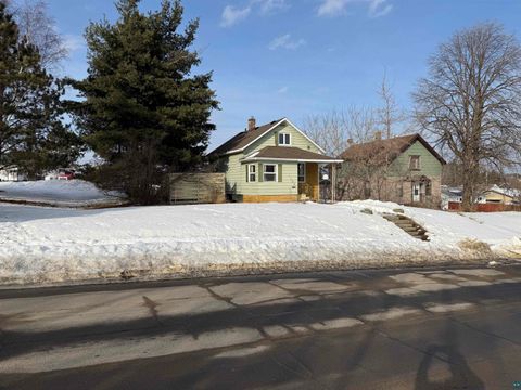 Tiny photo for 1135 E Harvey St, Ely, MN 55731 (MLS # 6124057)