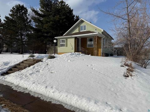 Tiny photo for 1135 E Harvey St, Ely, MN 55731 (MLS # 6124057)