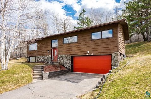 Photo of 1920 Hutchinson Rd, Duluth, MN 55811 (MLS # 6125277)