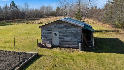 Tiny photo for 4057 Highway 11 St, International Falls, MN 56649 (MLS # 6122749)