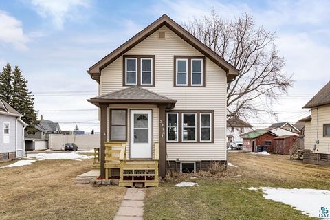 Photo of 3916 W 4th Street, Duluth, MN 55807 (MLS # 6124213)