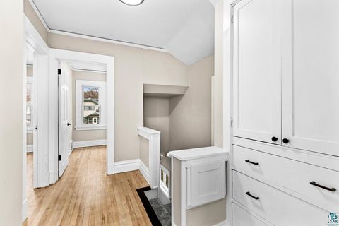 Tiny photo for 3916 W 4th Street, Duluth, MN 55807 (MLS # 6124213)