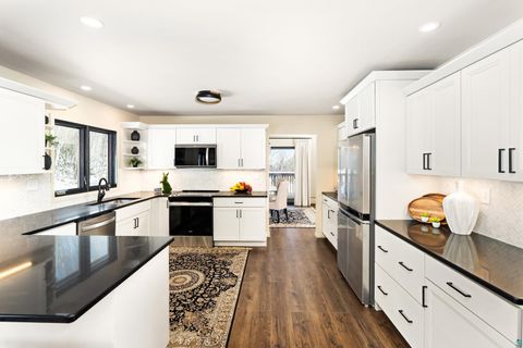 Tiny photo for 3273 Strand Rd, Duluth, MN 55803 (MLS # 6124012)