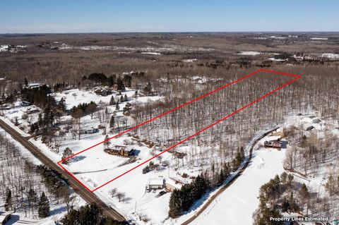 Tiny photo for 3273 Strand Rd, Duluth, MN 55803 (MLS # 6124012)