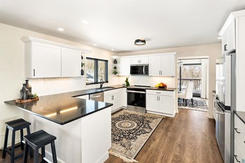 Tiny photo for 3273 Strand Rd, Duluth, MN 55803 (MLS # 6124012)