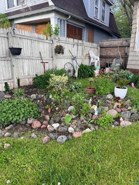 Tiny photo for 24 N 25th Ave W AVE, Duluth, MN 55806 (MLS # 6125969)