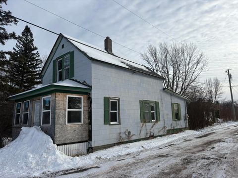 Tiny photo for 10 Glencrest Ct, Duluth, MN 55808 (MLS # 6123115)