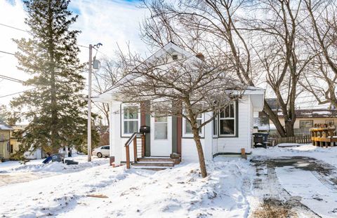 Tiny photo for 915 N 13th Ave E Ave, Duluth, MN 55805 (MLS # 6123221)