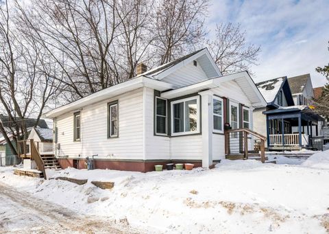 Tiny photo for 915 N 13th Ave E Ave, Duluth, MN 55805 (MLS # 6123221)