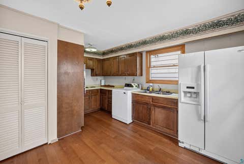 Tiny photo for 16 Carter Ln, Silver Bay, MN 55614 (MLS # 6126802)