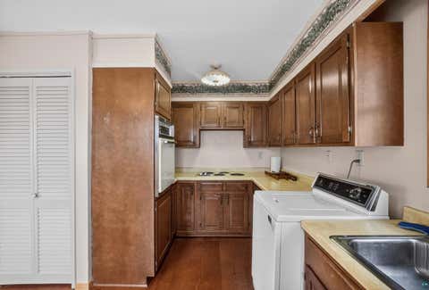Tiny photo for 16 Carter Ln, Silver Bay, MN 55614 (MLS # 6126802)