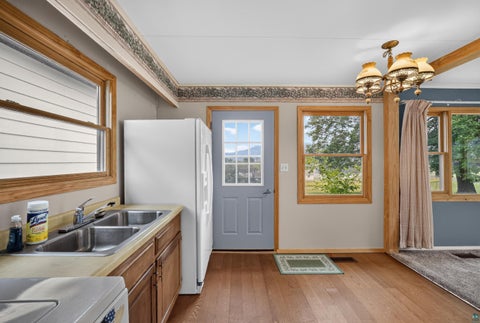 Tiny photo for 16 Carter Ln, Silver Bay, MN 55614 (MLS # 6126802)