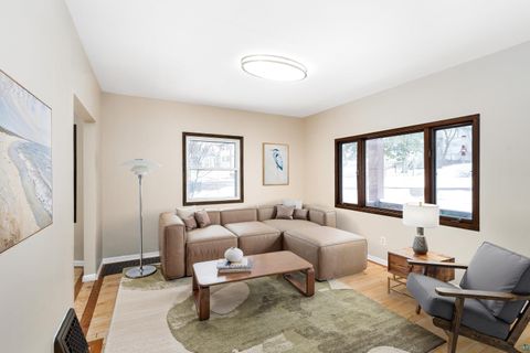 Tiny photo for 706 E 11th St, Duluth, MN 55805 (MLS # 6123969)