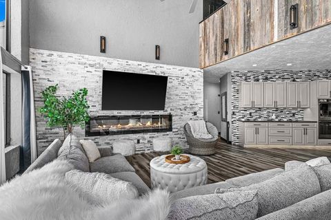 Tiny photo for 1430 Stoney Point Dr, Duluth, MN 55804 (MLS # 6123383)