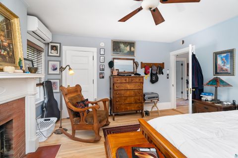 Tiny photo for 2415 E 2nd St, Duluth, MN 55812 (MLS # 6123885)