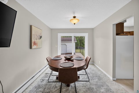 Tiny photo for 312 W Rainbow St, Duluth, MN 55811 (MLS # 6126861)