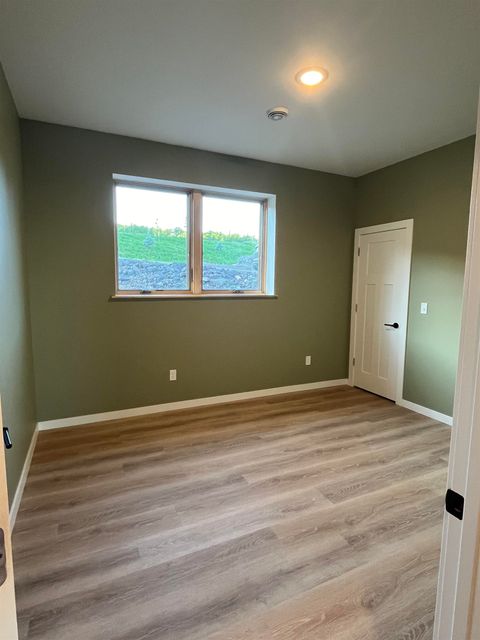 Tiny photo for 2102 N 40th Ave W Ave, Duluth, MN 55811 (MLS # 6123304)