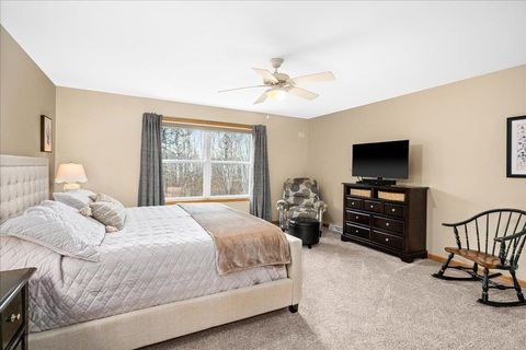 Tiny photo for 5224 Falcon Dr, Hermantown, MN 55811 (MLS # 6123580)