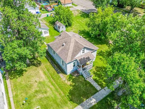 Tiny photo for 204 W 1st Ave, Keewatin, MN 55753 (MLS # 6126107)