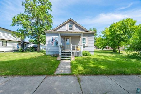 Tiny photo for 204 W 1st Ave, Keewatin, MN 55753 (MLS # 6126107)