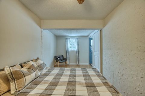 Tiny photo for 1521 15th Ave E Ave, Hibbing, MN 55746 (MLS # 6123369)